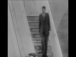 SYND 22-8-72 NIXON ARRIVES FOR REPUBLICAN PARTY CONGRESS Instructional Video