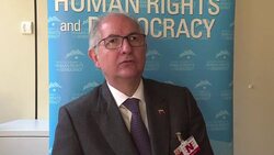 CLEAN : Ex-Caracas mayor calls for Venezuela intervention News Clip