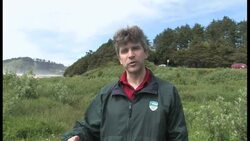 DOCK THOUGHT TO HAVE BEEN WASHED AWAY BY JAPAN TSUNAMI COMES ASHORE News Clip