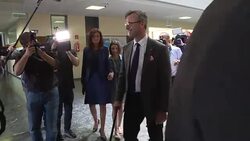 CLEAN : Far right candidate votes in key Austrian runoff 2 News Clip