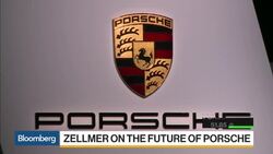 Porsche's Zellmer Sees Strong Demand for Hybrid Cayenne News Clip