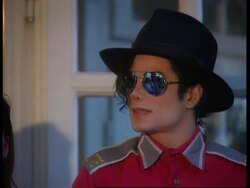 HUNGARY - Michael Jackson To Help Transplant Child News Clip