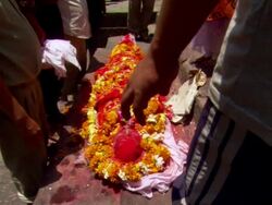 MS TU Decorating deadbodyfor  funeral AUDIO / Kathmandu, Central, Nepal Stock Footage