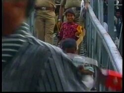 INDIA: BOMBAY: ILLEGAL INDIAN WORKERS FROM UAE TO BE DEPORTED Instructional Video