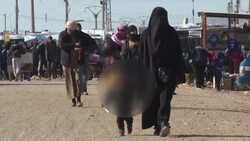 CLEAN : Kurdish authorities move 21 orphans out of Syria camp News Clip
