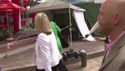 Pistorius and Steenkamp's mother depart court after 11th day of murder trial News Clip