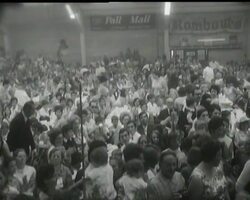 TWINS MEETING News Clip