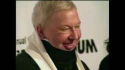Famous film critic Roger Ebert dies from throat cancer News Clip