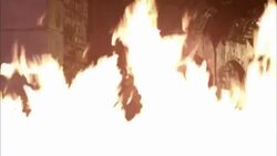 London residents run through the city as the Great Fire burns. Stock Footage