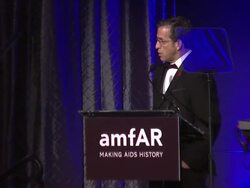 SPEECH: Kenneth Cole thanks amfAR CEO Kevin Frost at amfAR New York Gala To Kick Off Fall 2012 Fashion Week on 02/08/2012 in New York Stock Footage