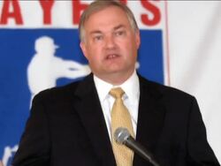 Baseball union director Donald Fehr says he's going to retire. News Clip