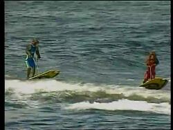 Japan - Water skiing monkeys Instructional Video