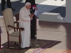 B-ROLL - Last weekly public audience of Benedict XVI from St. Peter's Square at St. Peter's Square on February 27, 2013 in Vatican City, Vatican. (Footage by Giulio Origlia/Getty Images) Stock Footage