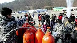 VOICED : Globos con USB para Corea del Norte News Clip