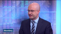 The Economic Signals Behind the Global Bond Selloff News Clip