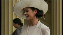 Actress talks about receiving CBE honor and husband Michael Douglas Instructional Video