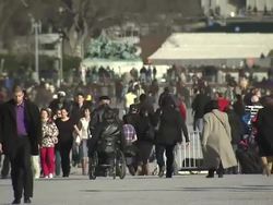 Crowds around Capitol Building for inauguration News Clip