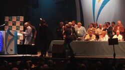 Leader of Argentina's biggest labour confederation forms his own political party News Clip