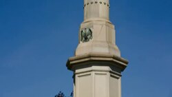 Statue where Lincoln gave the Gettysburg Address Stock Footage