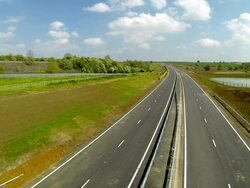 Time lapse of an empty new dual carriageway road. Stock Footage