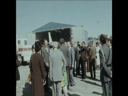 SYND 21 5 75 ARRIVAL OF IRISH FOREIGN MINISTER IN AMMAN News Clip