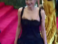 Lisa Airan at "PUNK: Chaos To Couture" Costume Institute Gala Stock Footage