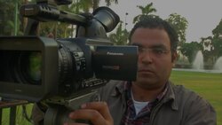 Gul and Morsi on Syria; Ahmadinejad on US talks at close of OIC summit News Clip