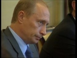 Putin, FSB exterior, analyst on weapons black market News Clip