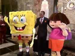 Nick Cannon at Nick Cannon Helps Kick off Nickelodeon's Week-long 10th Annual Day of Play with Empire State Bldg Lighting  Stock Footage