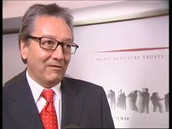 Rod Stewart attends industry award. Penny Lancaster says they're in love News Clip