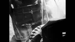 MOT 1945: BATTLE OF IWO JIMA: BUILDING AIRFIELD Instructional Video