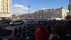 CLEAN : Arrests as Russians defy protest bans News Clip