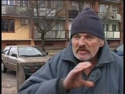 Taxi driver documents poor people''s lives News Clip