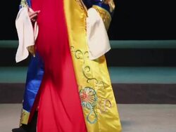 MS TU Artist performing Qinqiang opera in theater and Qinqiang is representative folk opera of northwest china  AUDIO  / xi'an, shaanxi, china Stock Footage