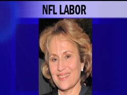 The federal judge handling the players' lawsuit against the NFL has ordered the sides to participate in mediation. (April 11) News Clip