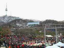 WS View of traditional Korean music performance group playing in Namsan Folk Village AUDIO / Seoul, South Korea Stock Footage