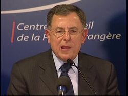 WRAP Lebanese PM meets French president ADDS news conf News Clip