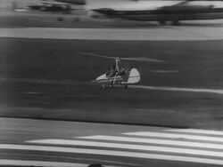 Wallis WA-116 Agile Autogyro at Farnsborough Air Show Stock Footage