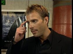 The bright lights of Tinseltown met big waves at premiere of new thriller News Clip