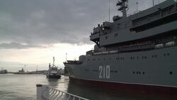 CLEAN : Russian Mistral sailors to leave France says shipbuilder News Clip