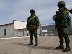 Russian Military Gather Outside Ukrainian Military Base At Perevalnoe Stock Footage