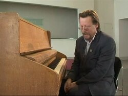 CLEAN: Beatles' piano up for sale News Clip