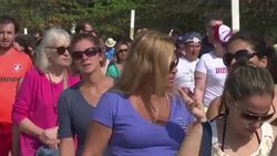 Crowds gather at Copacabana for beach volleyball  Instructional Video