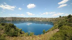 View of blue lake volcanic crater at Mount Gambier-South Australia Stock Footage