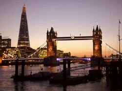 Thames dusk. Stock Footage