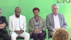 CLEAN : Brazilian artists express support for President Rousseff 2 News Clip