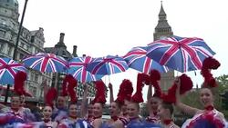 CLEAN : Moulin Rouge dancers promote their show in Central London News Clip