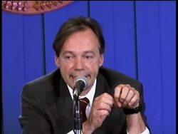 UN report shows fall in Colombia's coca cultivation News Clip