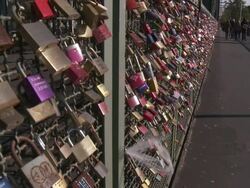 MS Shot of Love Padlocks on Hohenzollern Bridgel / Cologne, North Westphalia, Germany Stock Footage
