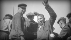 The Economics of Happiness: Crash Course Econ Instructional Video